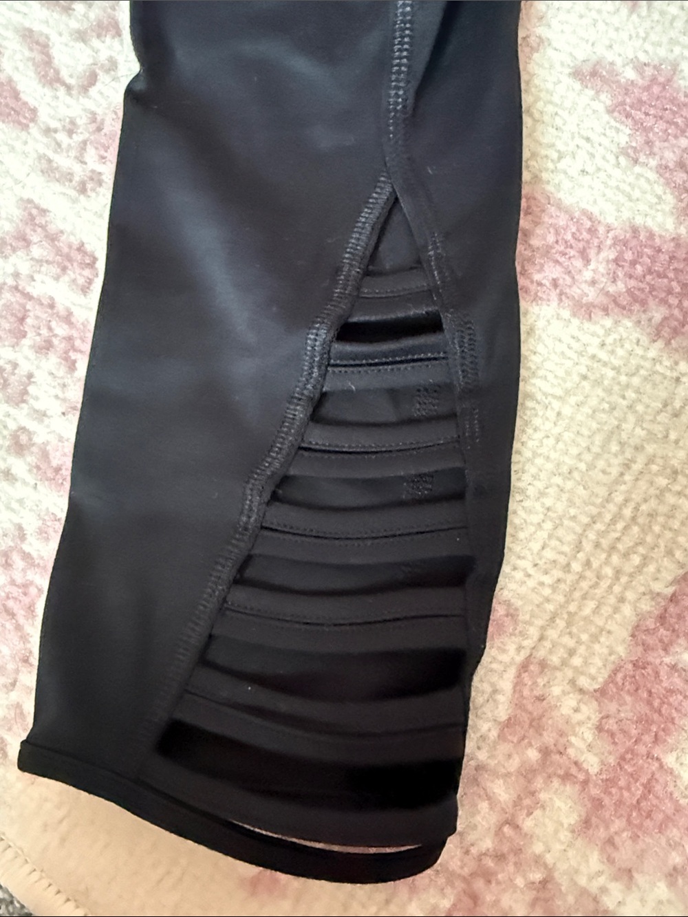 Yogalicious Black High-Waist Leggings - Picture 4 of 4
